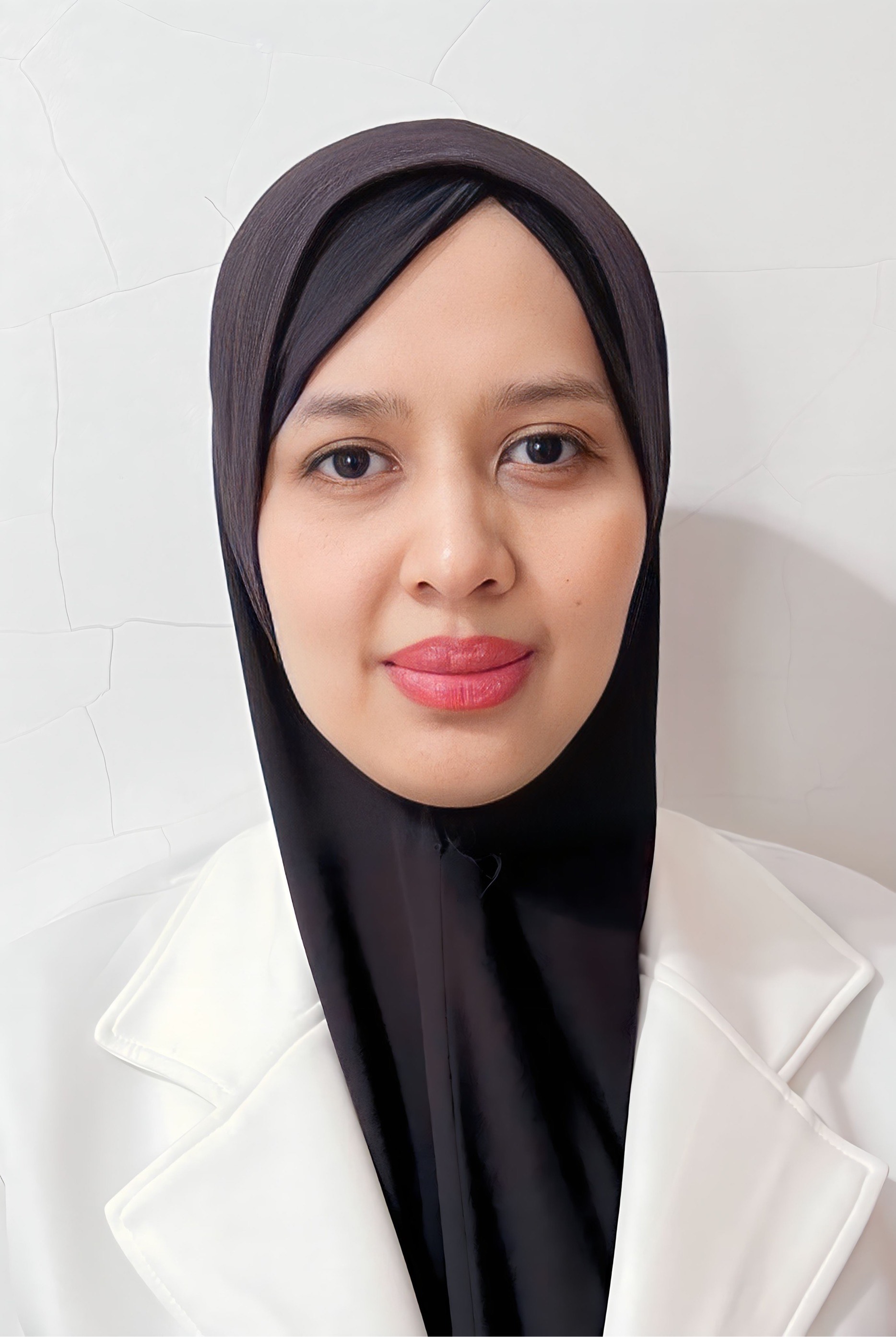 Dr. Erniawati Lestari