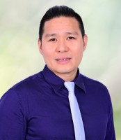 Dr. Sandor Heng 