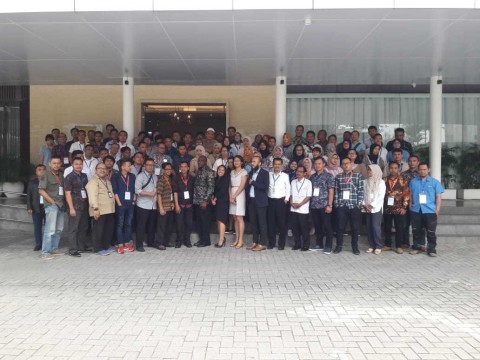 Currículo de tratamento universal (UTC) participantes do treinamento, Jacarta, Indonésia